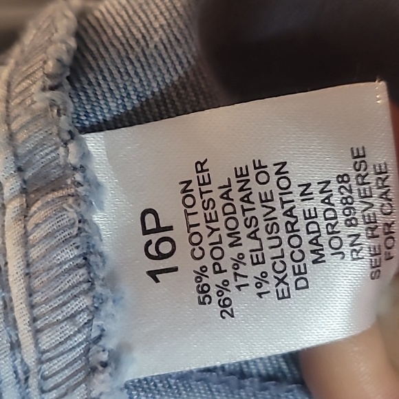 Martha Stewart Flower Embroidered Skinny Jean - 16P - Picture 5 of 5